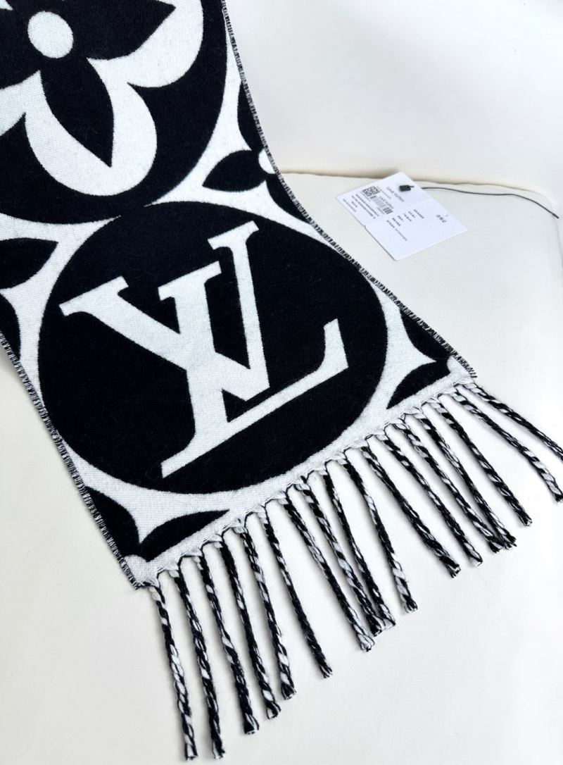 Louis Vuitton Scarf